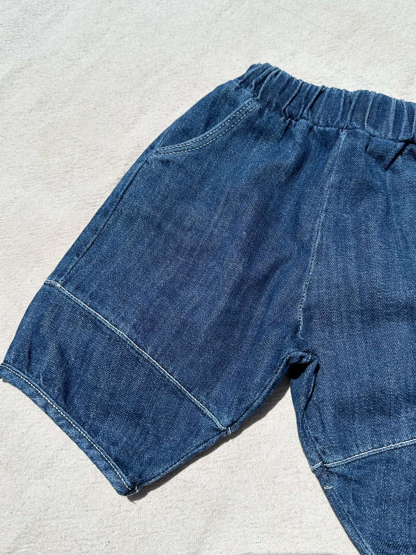 Blake Chambray Capris in Rinsed Indigo