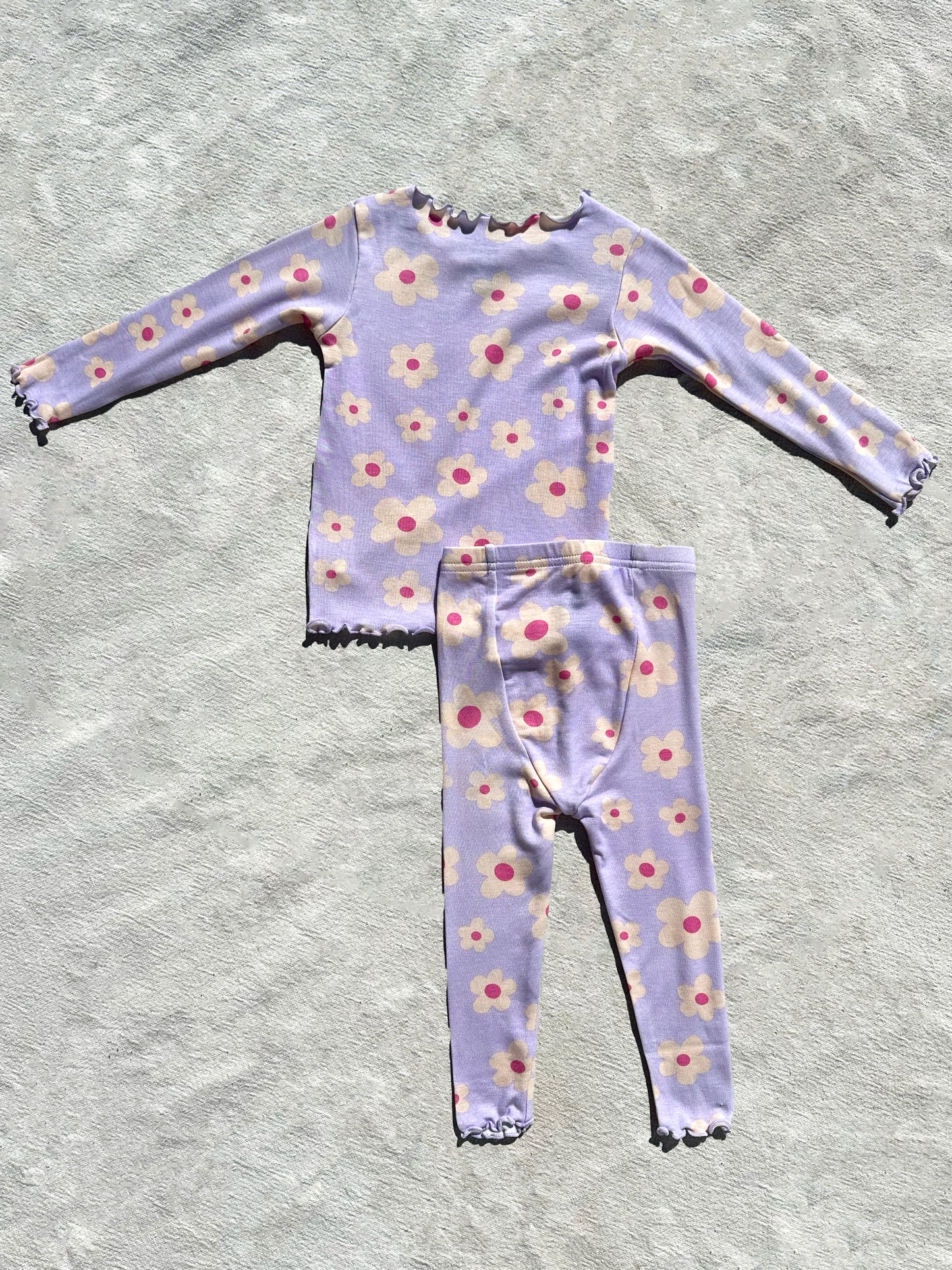 Lounge Set in Wild Daisy