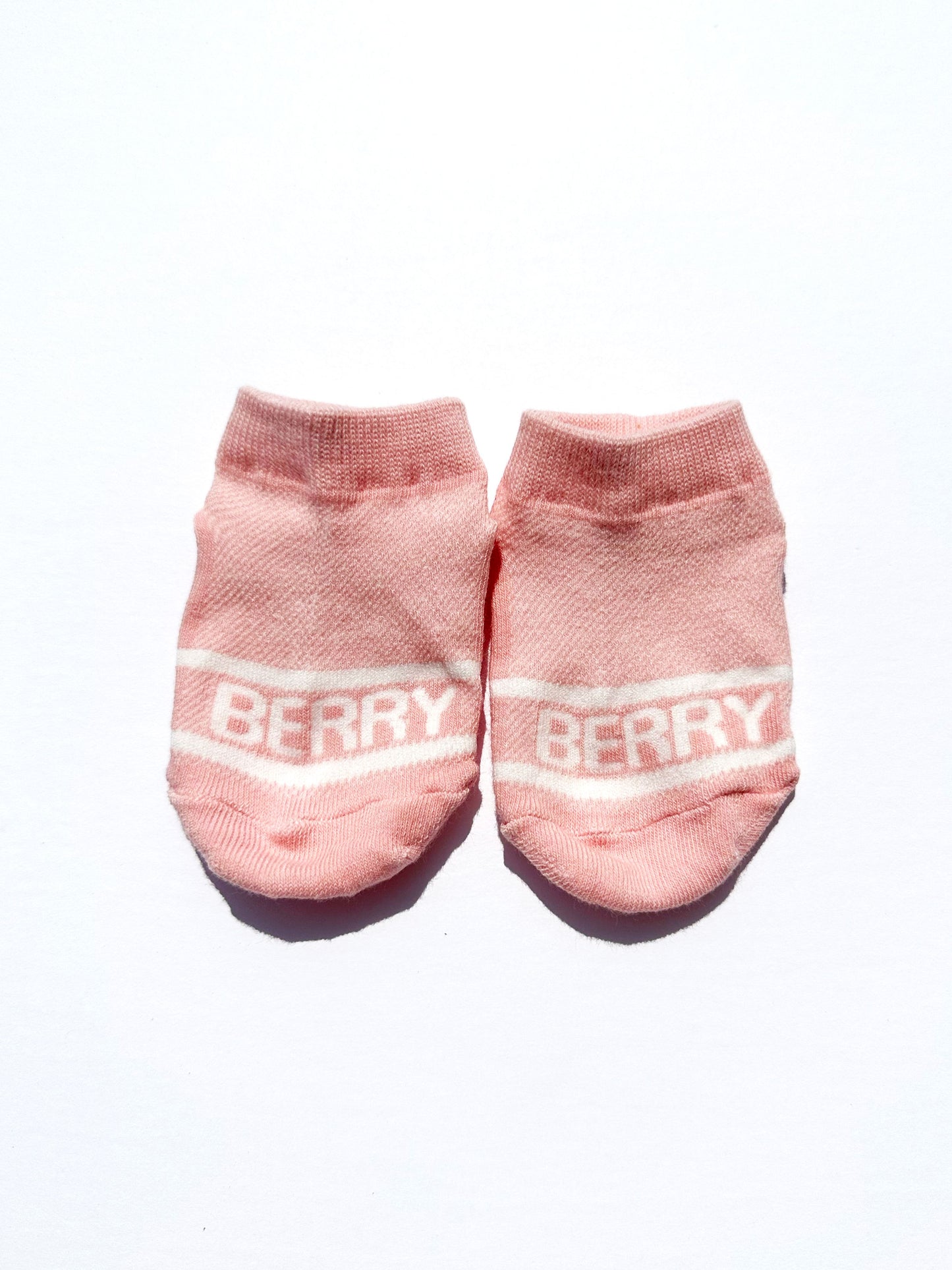 Berry Satu Pink Ankle Socks