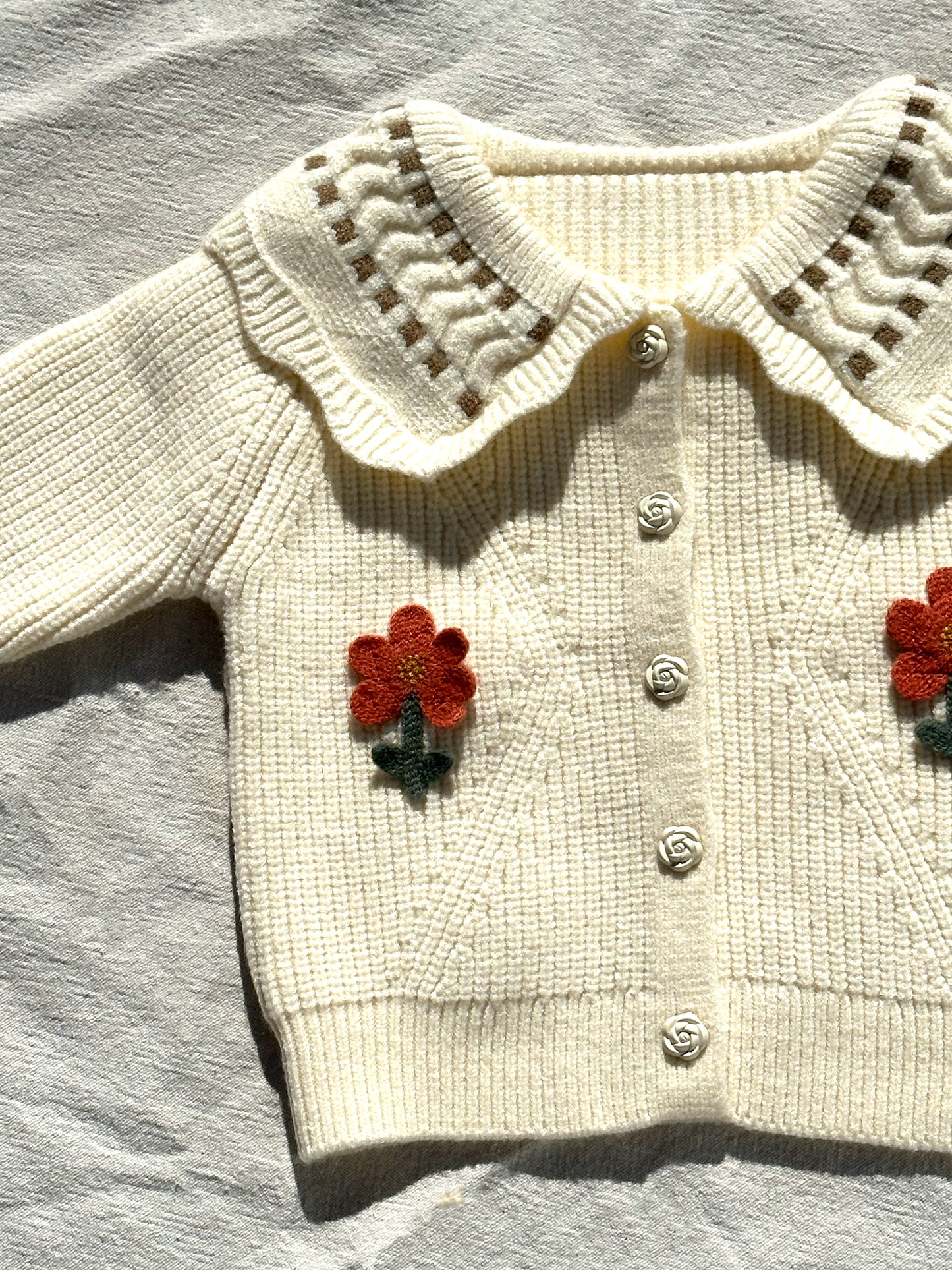 Petal Cardigan in Ivory