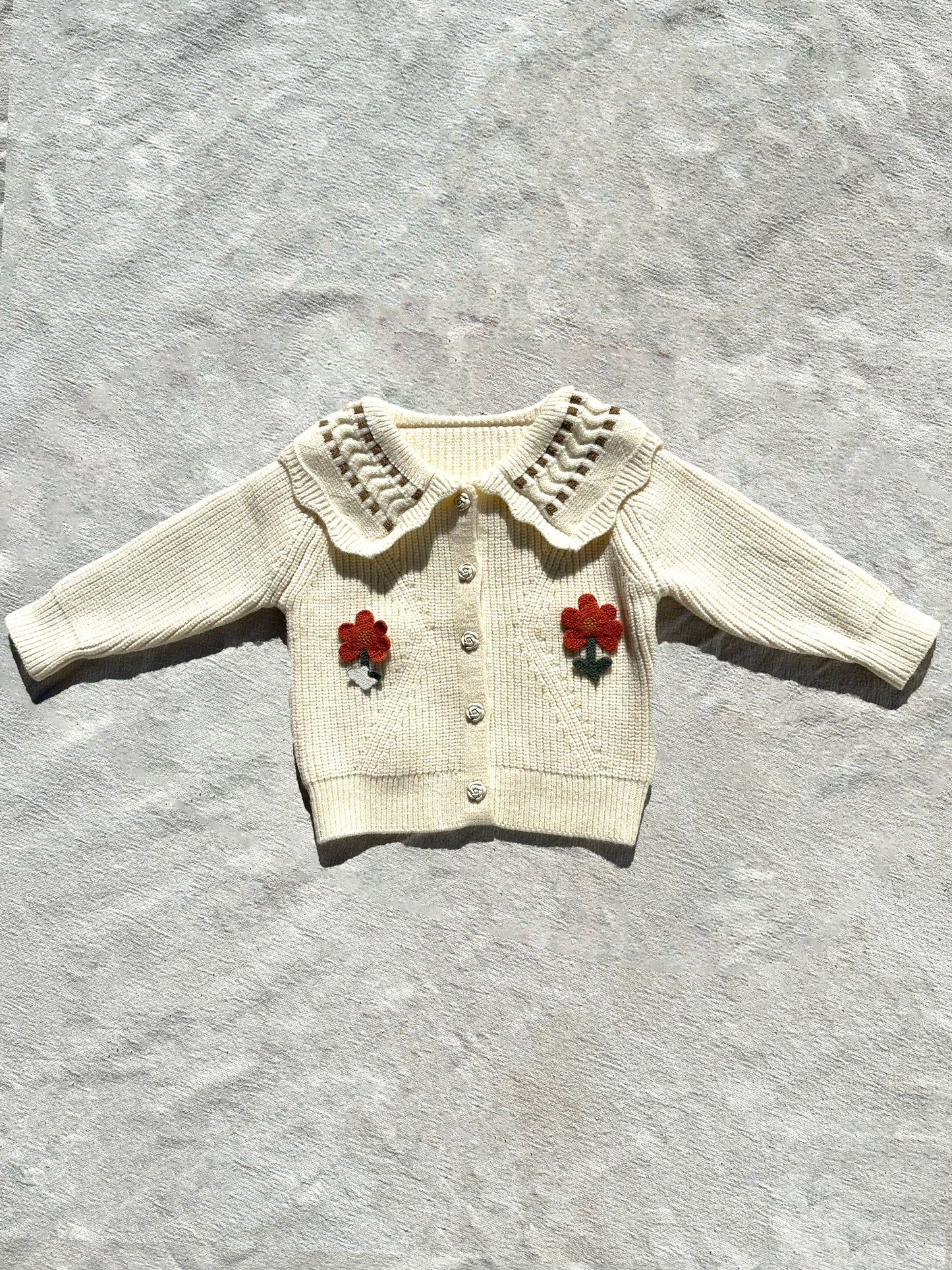 Petal Cardigan in Ivory