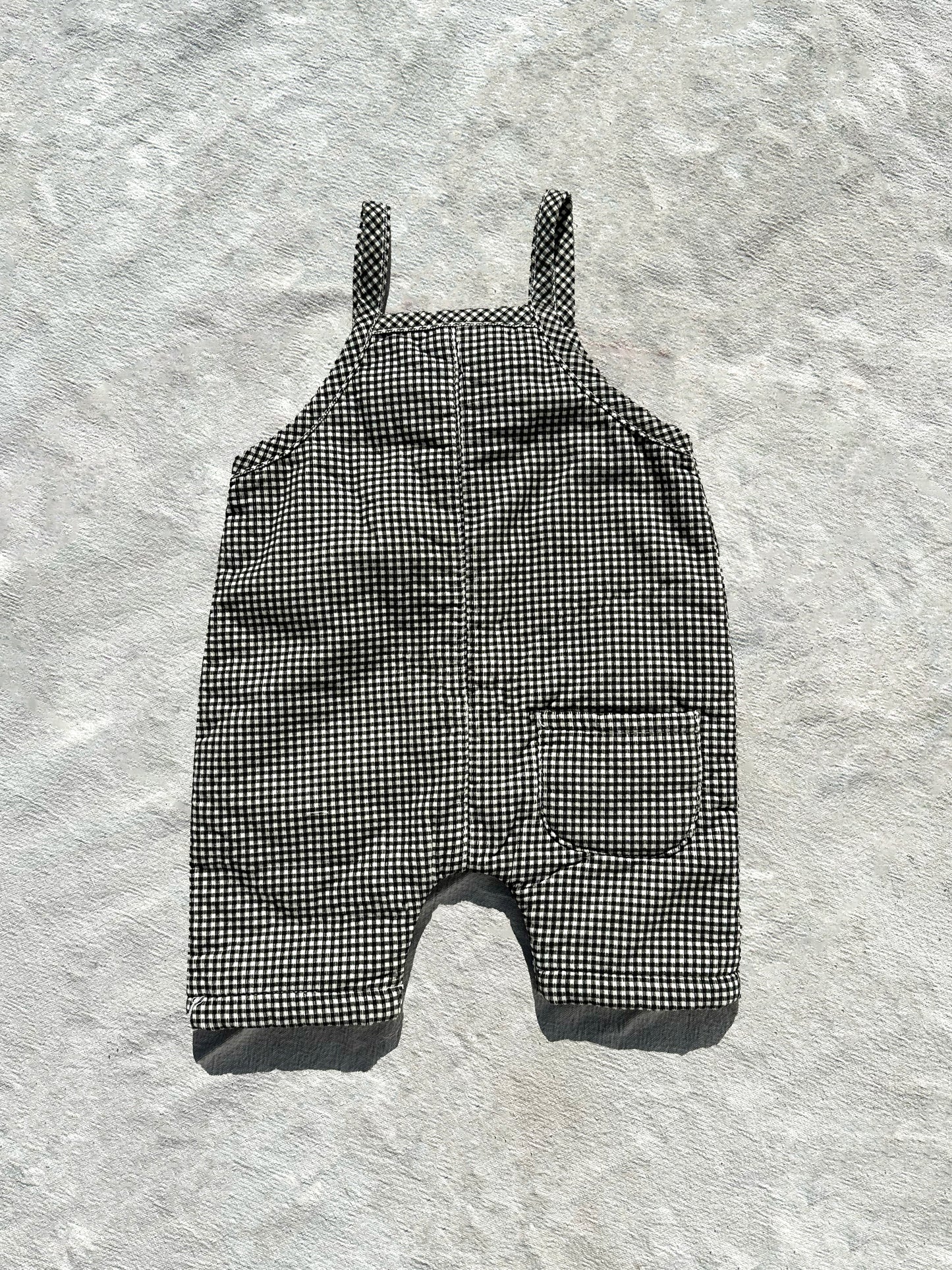 Easy Romper in B/W Mini Gingham