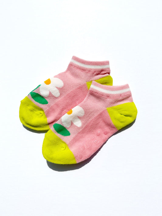 Varsity Flower Ankle Socks in Pink